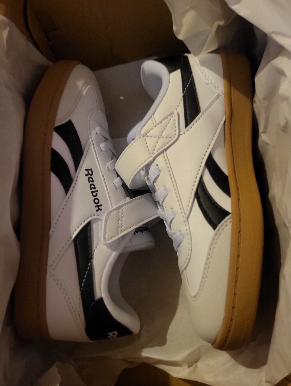 Reebok white Navy Blue Kids shoe